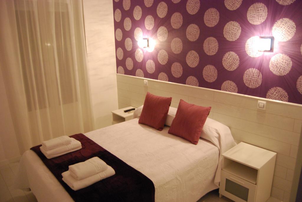Hostal Petite Maman Madrid Zimmer foto